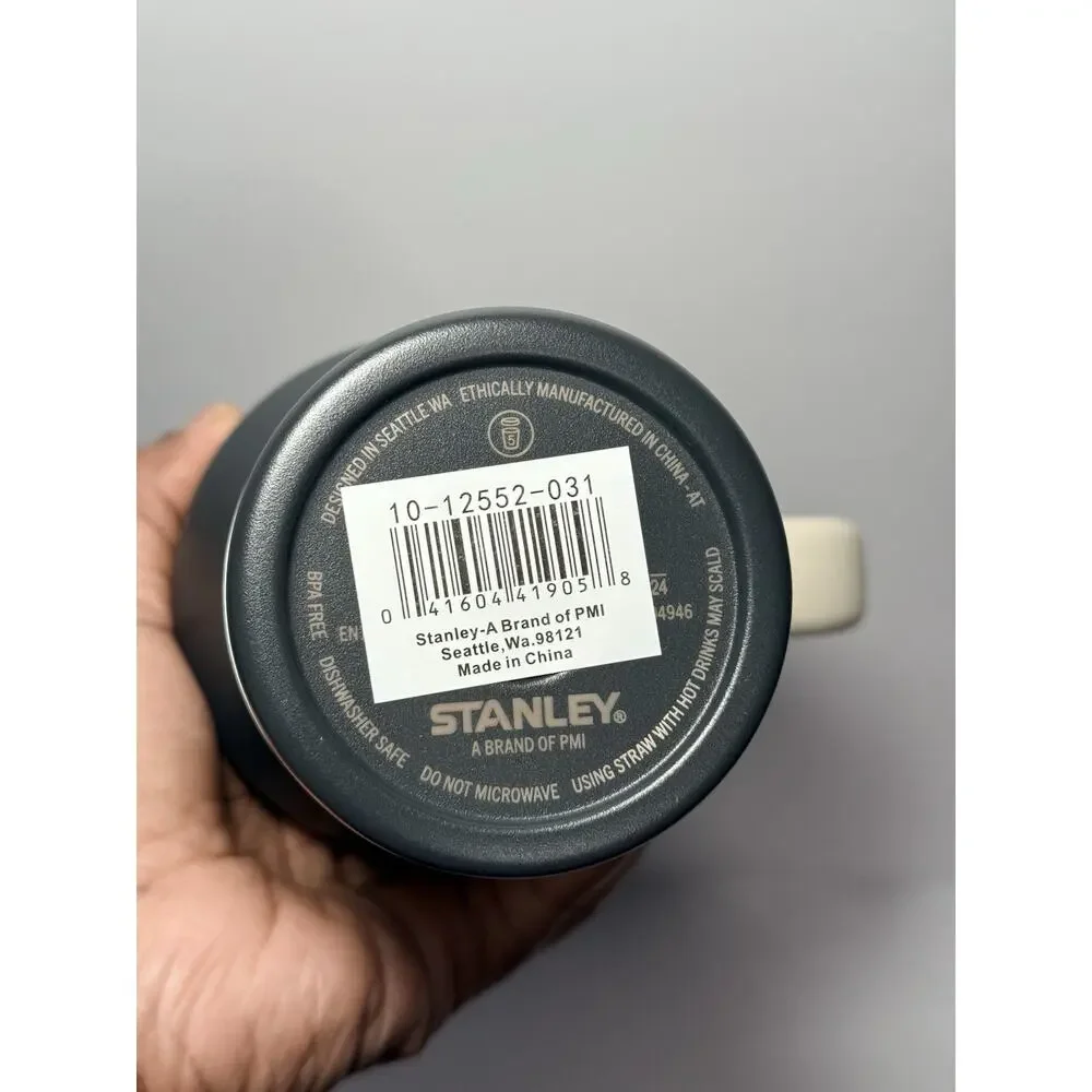 Stanley X Target CUDDLE COLLAB 40oz Set | BLACK, ROSE BOUQUET, OCEAN SPRAY GREEN - Picture 5 of 15